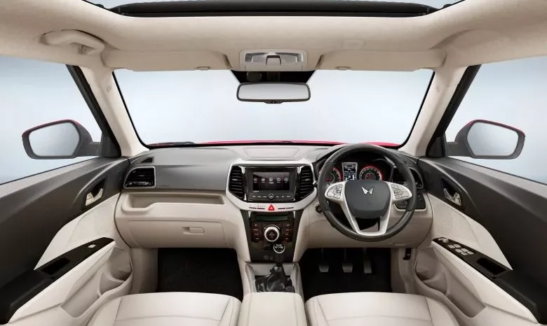 MAHINDRA XUV 300 complet