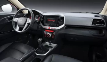 MAHINDRA XUV 300 complet
